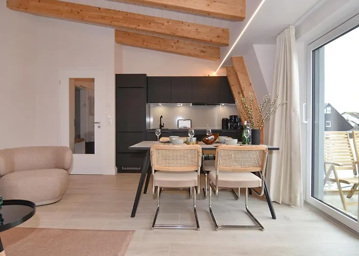 Ebbe Flut, Whg 15 Lägenhet *